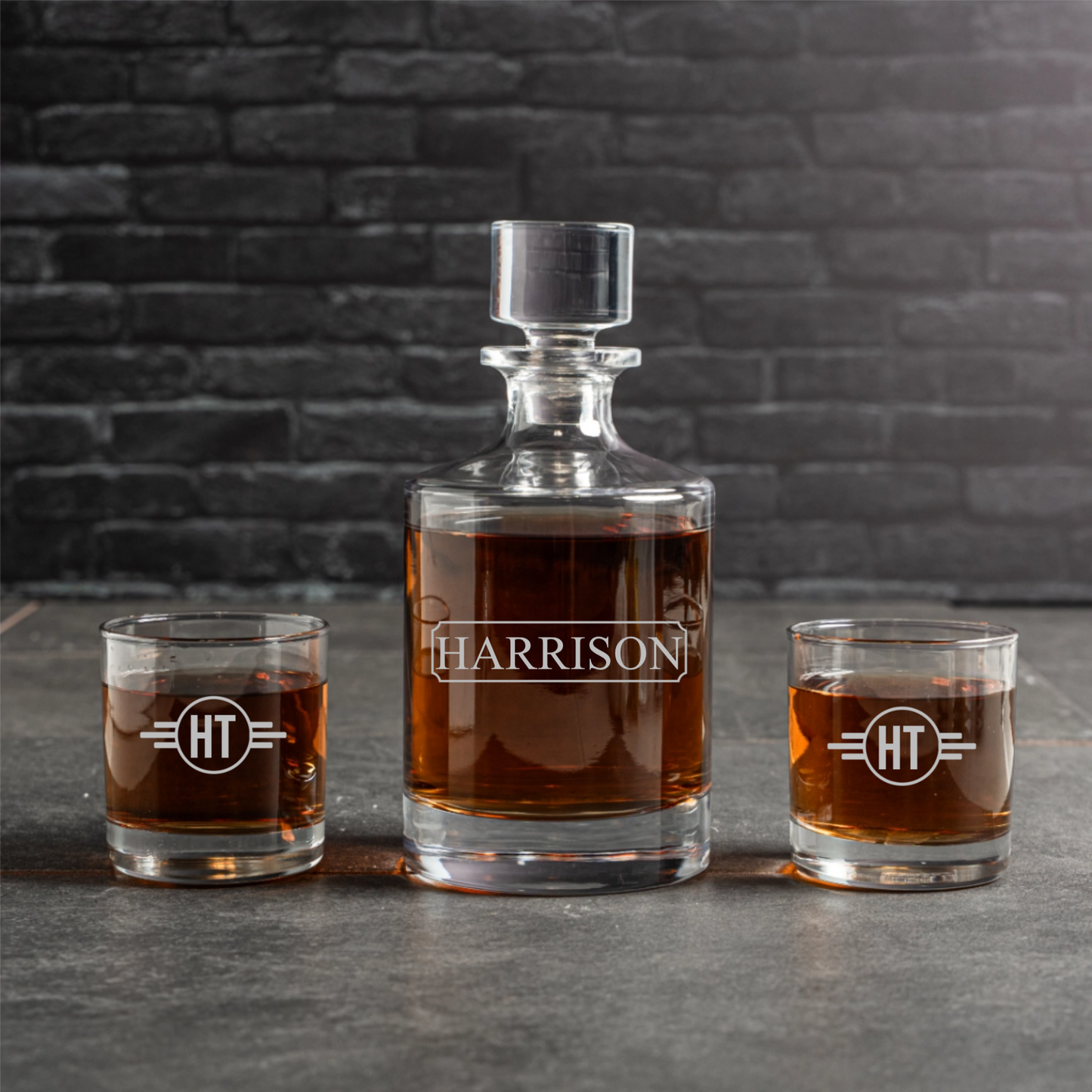 Engraved barrel decanter detail - Father's Day gift