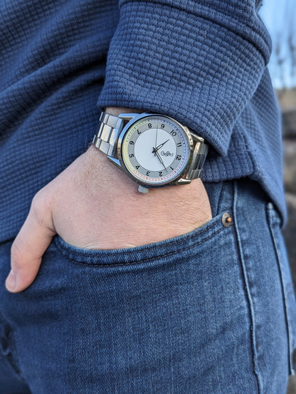 Rainbow Classic watch steel bracelet lifestyle pocket shot