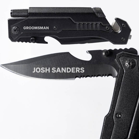 Personalized Knife with Flashlight