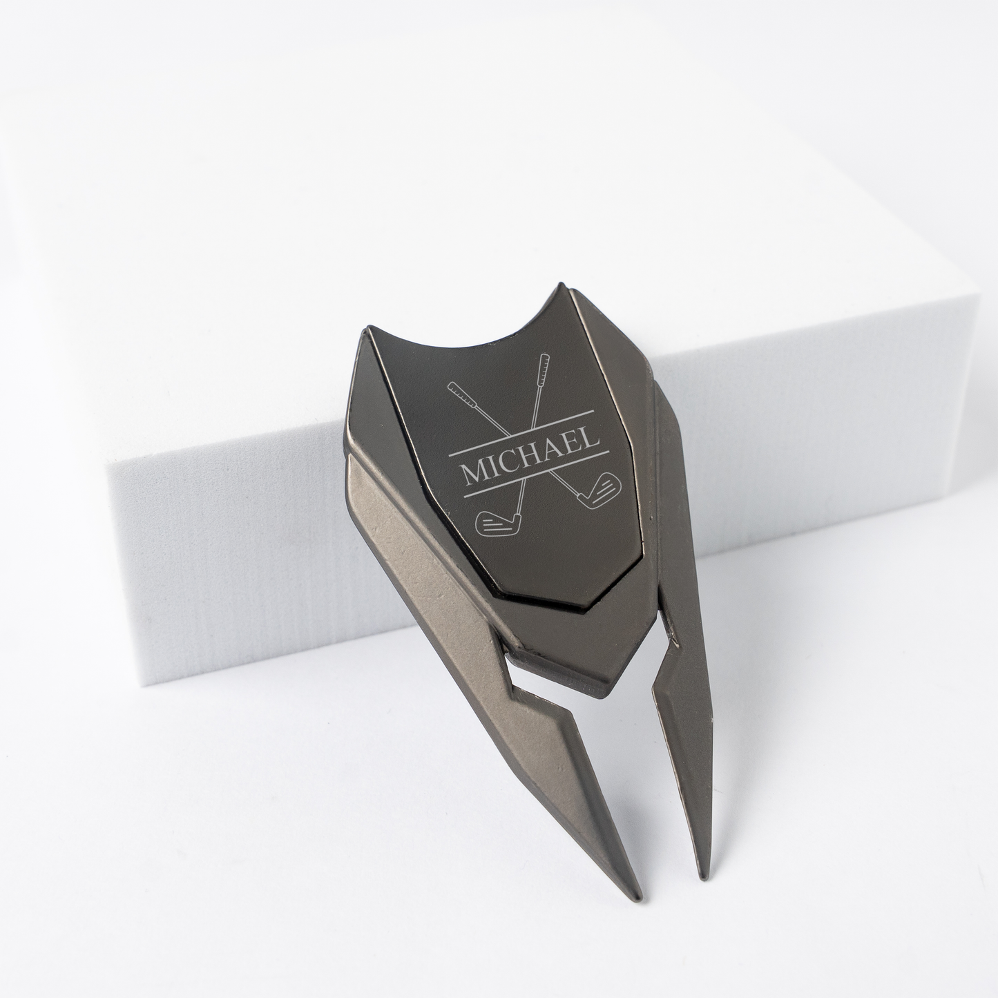 Engraved golf divot tool best man gift for golfer
