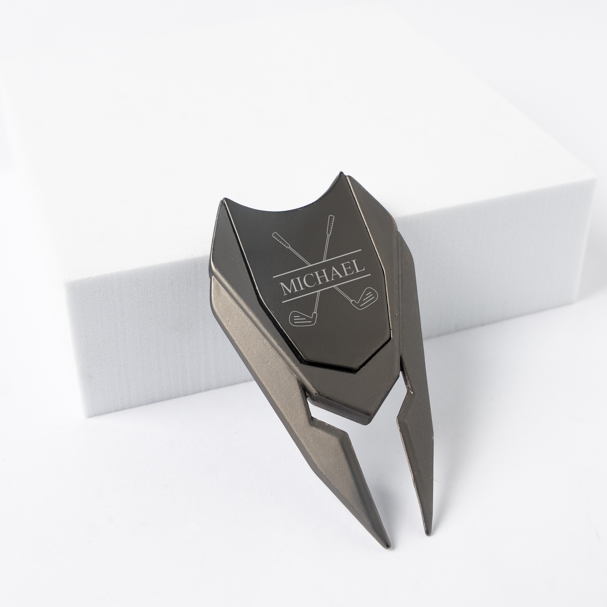 Engraved golf divot tool best man gift for golfer