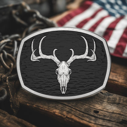 Deer skull belt buckle – silver brushed finish with black background