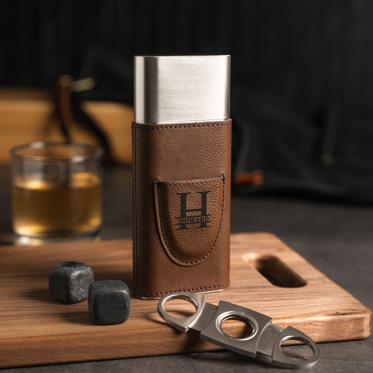 Engraved cigar case design options - groomsmen gift box