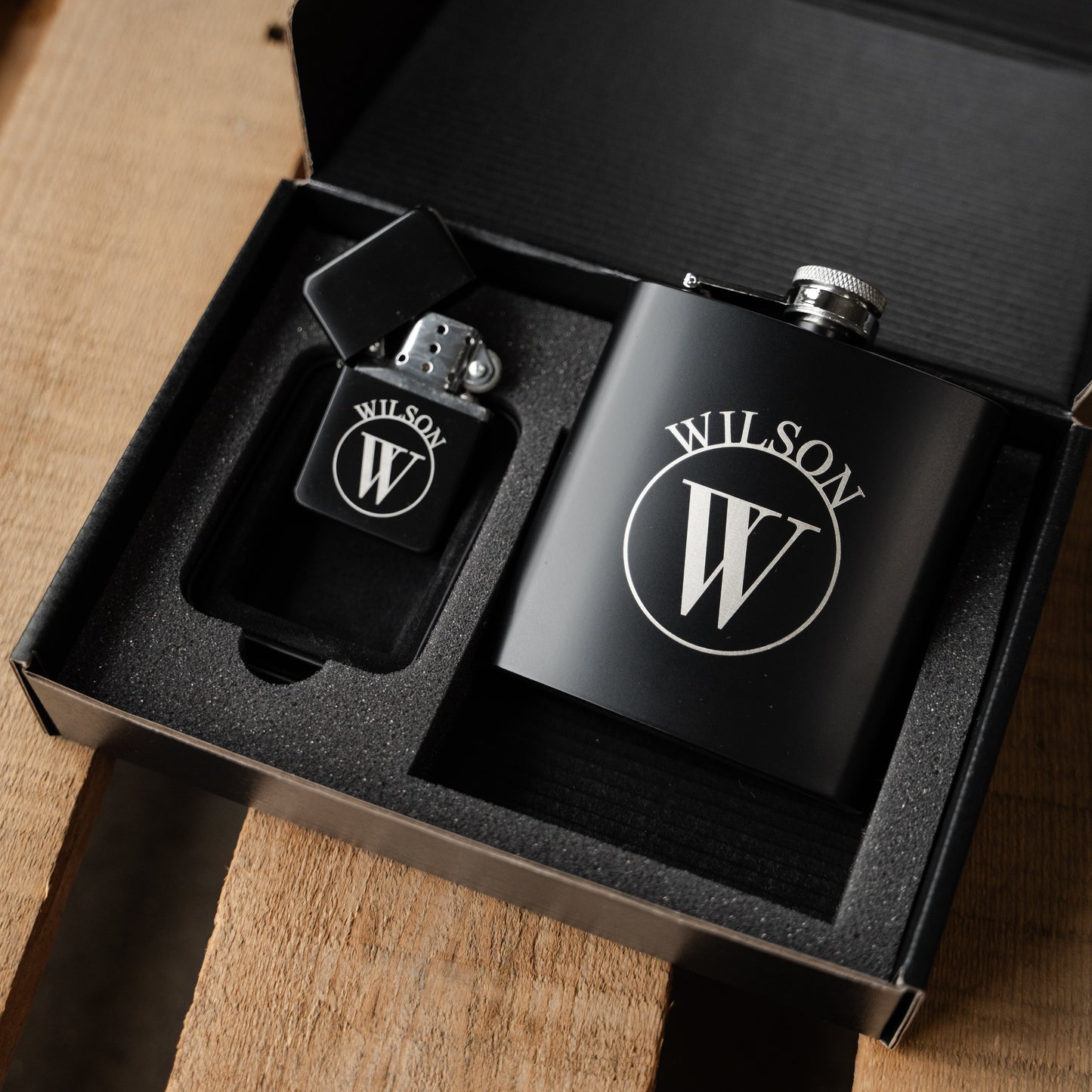 Black flask set packaging - bulk groomsmen gifts